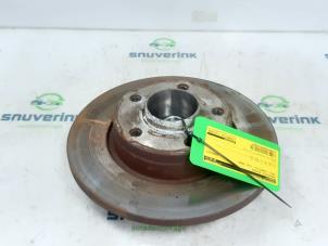 Used Rear brake disc Opel Vivaro 2.5 CDTI 16V Price on request offered by Snuverink Autodemontage