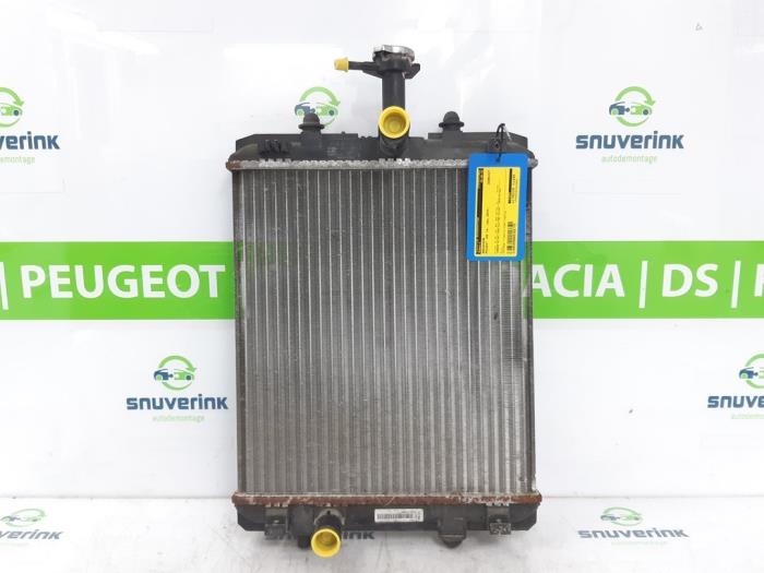Usagé Radiateur Peugeot 108 1.0 12V Prix € 38,25 Règlement à la marge proposé par Snuverink Autodemontage