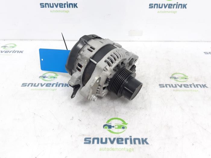 Begagnade Dynamo Peugeot 108 1.0 12V VVT-i Pris € 114,98 Marginaltabell erbjuds av Snuverink Autodemontage