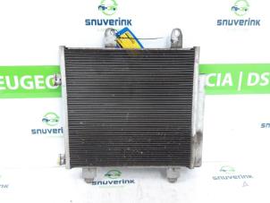 Usagé Condensateur clim Peugeot 108 1.0 12V VVT-i Prix € 70,00 Règlement à la marge proposé par Snuverink Autodemontage