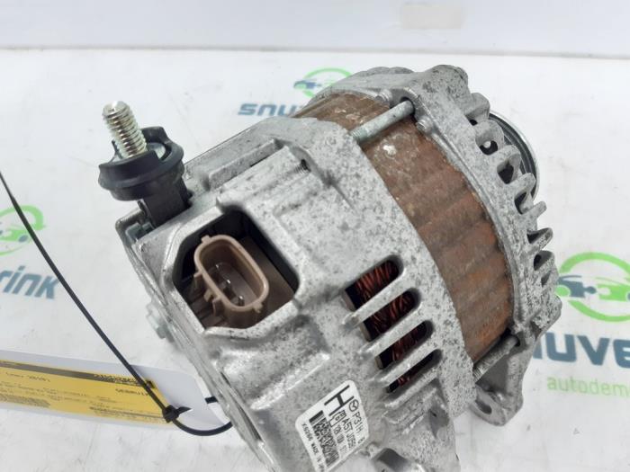Dynamo van een Mazda CX-3 (DJ/DK) 2.0 SkyActiv-G 121 2019