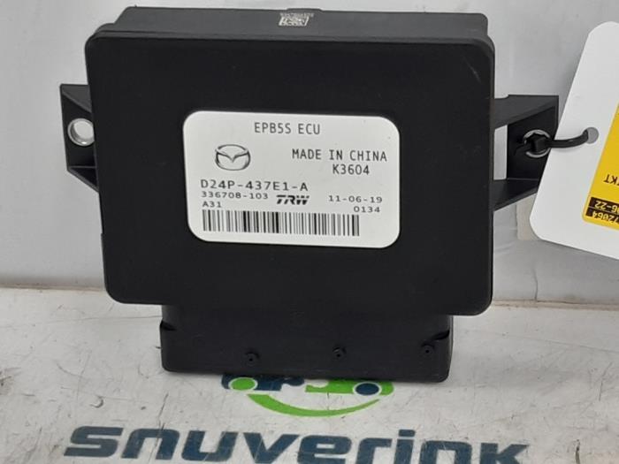 Ordinateur contrôle fonctionnel d'un Mazda CX-3 2.0 SkyActiv-G 121 2019