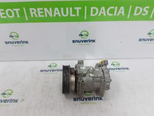 Used Air conditioning pump Renault Twingo II (CN) 1.2 Price € 65,00 Margin scheme offered by Snuverink Autodemontage