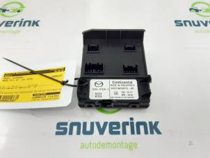 Usagé Ordinateur divers Mazda CX-3 2.0 SkyActiv-G 121 Prix € 50,00 Règlement à la marge proposé par Snuverink Autodemontage