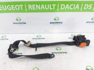 Used Front seatbelt, right Peugeot Partner (GC/GF/GG/GJ/GK) 1.6 HDI 90 Price € 181,50 Inclusive VAT offered by Snuverink Autodemontage