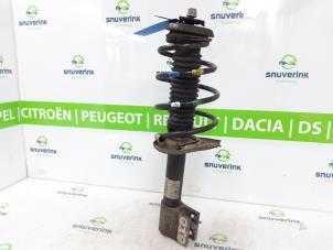 Used Front shock absorber rod, left Peugeot Partner (GC/GF/GG/GJ/GK) 1.6 HDI 90 Price € 35,00 Margin scheme offered by Snuverink Autodemontage
