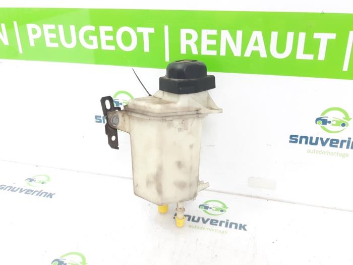 Begagnade Styrservotank Fiat Ducato (250) 2.3 D 150 Multijet Pris € 30,23 Inklusive moms erbjuds av Snuverink Autodemontage