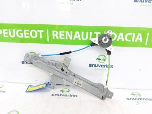 Used Rear door window mechanism 4-door, left Peugeot 208 I (CA/CC/CK/CL) 1.2 Vti 12V PureTech 82 Price on request offered by Snuverink Autodemontage