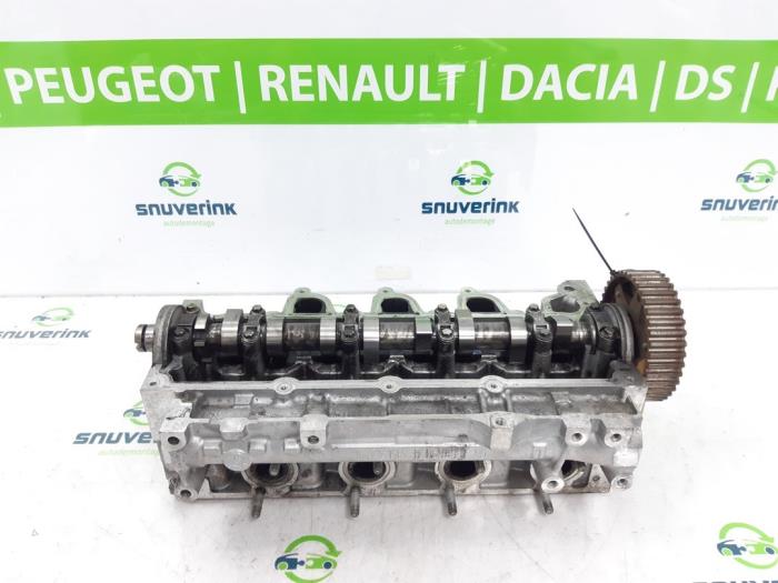 Renault Megane Cylinder heads stock