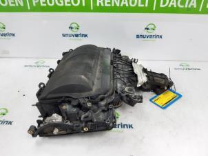 Używane Pokrywa zaworów Peugeot 508 (8D) 2.0 Hybrid4 16V Cena na żądanie oferowane przez Snuverink Autodemontage