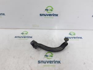 Used Sliding door roller, right Renault Trafic New (FL) 2.0 dCi 16V 90 Price € 36,30 Inclusive VAT offered by Snuverink Autodemontage