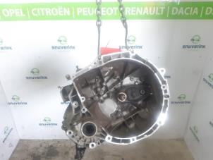 Used Gearbox Citroen C4 Cactus (0B/0P) 1.2 PureTech 82 12V Price € 350,00 Margin scheme offered by Snuverink Autodemontage