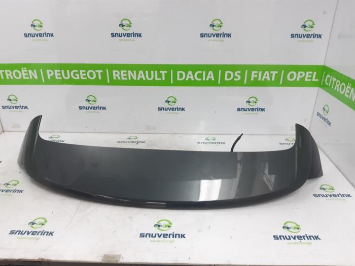 Używane Spojler Citroen C4 Cactus (0B/0P) 1.2 PureTech 82 12V Cena € 42,49 Procedura marży oferowane przez Snuverink Autodemontage