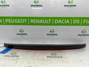 Usagé Feu de freinage supplémentaire centre Peugeot 308 CC (4B) 1.6 16V THP 150 Prix € 60,00 Règlement à la marge proposé par Snuverink Autodemontage