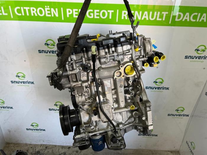 Engine from a Peugeot 5008 II (M4/MC/MJ/MR) 1.2 12V e-THP PureTech 130 2019