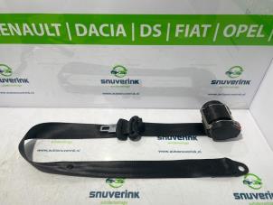 Overhauled Front seatbelt, right Fiat Ducato (250) 2.3 D 130 Multijet Minibus Extralongo Price € 121,00 Inclusive VAT offered by Snuverink Autodemontage