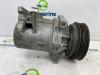 Air conditioning pump from a Nissan NV 200 (M20M) 1.5 dCi 86 2014