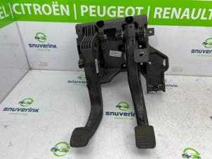 Used Clutch pedal Citroen Jumper (U9) 2.2 HDi 150 Price € 181,50 Inclusive VAT offered by Snuverink Autodemontage