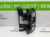 Peugeot 5008 II (M4/MC/MJ/MR) 1.2 12V e-THP PureTech 130 Support pare-chocs arrière droit