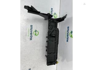 Used Rocker cover Citroen DS3 (SA) 1.6 e-HDi Price € 35,00 Margin scheme offered by Snuverink Autodemontage