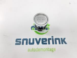 Used Start/stop switch Peugeot 5008 II (M4/MC/MJ/MR) 1.2 12V e-THP PureTech 130 Price € 20,00 Margin scheme offered by Snuverink Autodemontage
