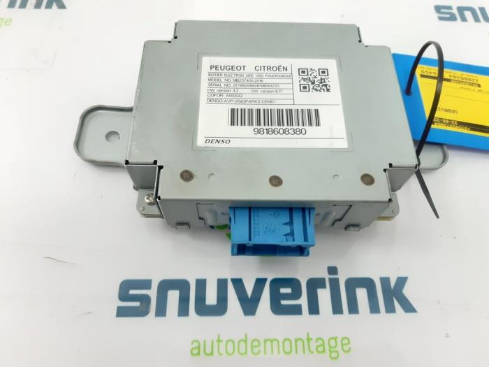 Usagé Ordinateur divers Peugeot 5008 II (M4/MC/MJ/MR) 1.2 12V e-THP PureTech 130 Prix € 87,97 Règlement à la marge proposé par Snuverink Autodemontage