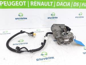Used Steering box Peugeot 5008 II (M4/MC/MJ/MR) 1.2 12V e-THP PureTech 130 Price € 150,00 Margin scheme offered by Snuverink Autodemontage