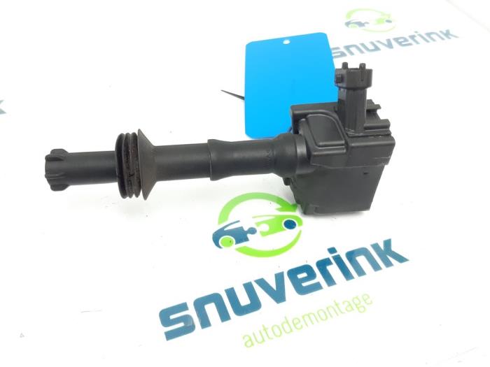 Usagé Bobine Peugeot 5008 II (M4/MC/MJ/MR) 1.2 12V e-THP PureTech 130 Prix € 22,10 Règlement à la marge proposé par Snuverink Autodemontage