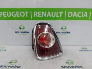 Gebrauchte Rücklicht links Mini Mini (R56) 1.6 16V One Preis € 135,00 Margenregelung angeboten von Snuverink Autodemontage
