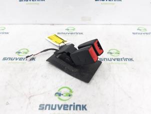 Used Rear seatbelt buckle, left Mini Mini (R56) 1.6 16V One Price on request offered by Snuverink Autodemontage