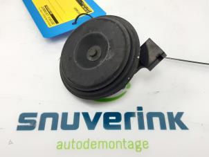 Used Horn Peugeot 108 1.0 12V VVT-i Price on request offered by Snuverink Autodemontage