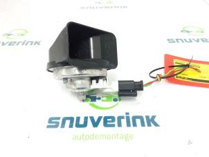 Usados Bocina Citroen C3 Picasso (SH) 1.2 12V PureTech 110 Precio € 40,00 Norma de margen ofrecido por Snuverink Autodemontage