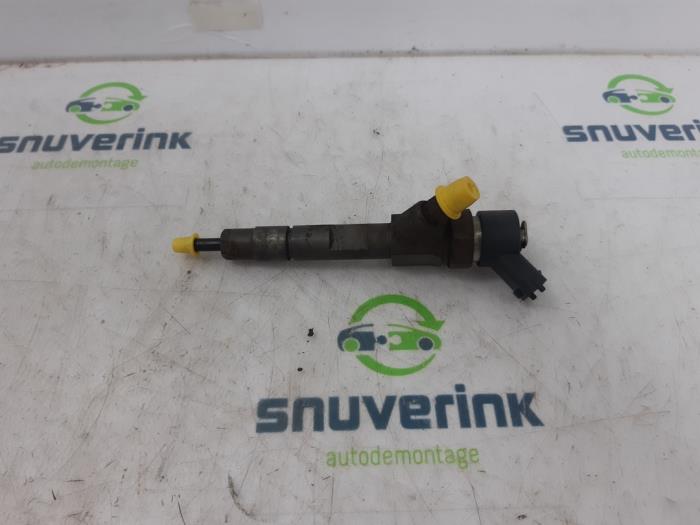 Injector (diesel) from a Renault Laguna