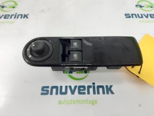 Used Multi-functional window switch Renault Clio IV (5R) 1.5 Energy dCi 90 FAP Price € 20,00 Margin scheme offered by Snuverink Autodemontage