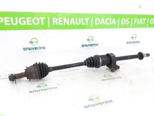 Used Front drive shaft, right BMW Mini One/Cooper (R50) 1.6 16V Cooper Price € 150,00 Margin scheme offered by Snuverink Autodemontage
