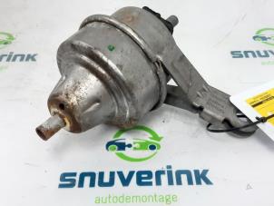 Usagé Support moteur BMW Mini One/Cooper (R50) 1.6 16V Cooper Prix sur demande proposé par Snuverink Autodemontage
