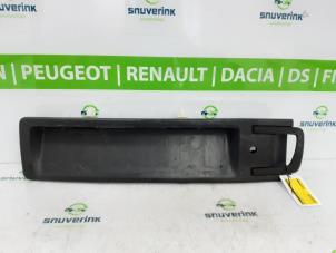 Used Minibus/van rear door handle Opel Combo 1.3 CDTI 16V ecoFlex Price on request offered by Snuverink Autodemontage