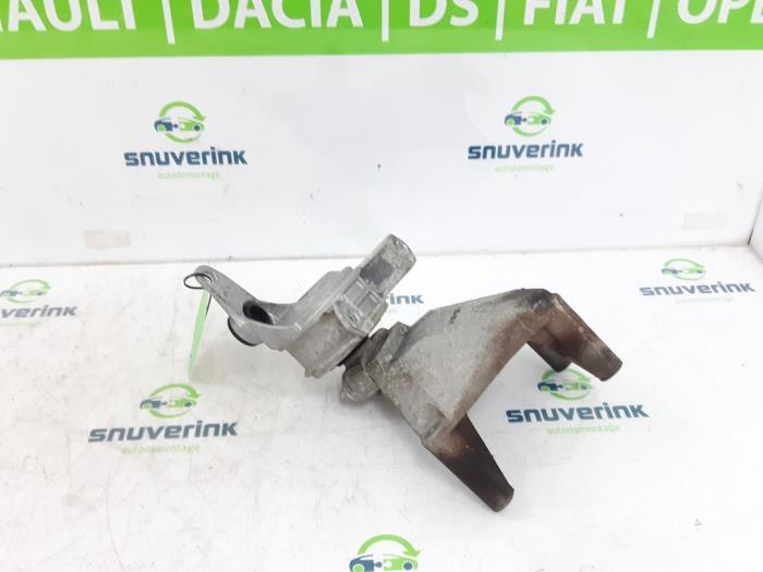 Used Engine mount Opel Meriva (B) 1.4 Turbo 16V ecoFLEX Price € 44,99 Margin scheme offered by Snuverink Autodemontage