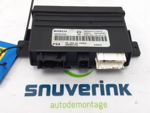 Used PDC Module Peugeot 308 (4A/C) 1.6 VTI 16V Price on request offered by Snuverink Autodemontage