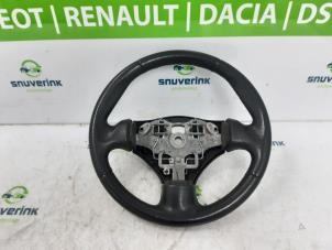 Used Steering wheel Peugeot 206 CC (2D) 1.6 16V Price € 75,00 Margin scheme offered by Snuverink Autodemontage