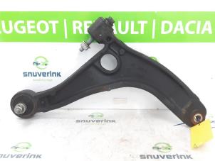 Used Front wishbone, left Renault Master IV (MA/MB/MC/MD/MH/MF/MG/MH) 2.3 dCi 135 16V FWD Price € 72,60 Inclusive VAT offered by Snuverink Autodemontage