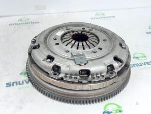 Used Pressure plate Renault Master IV (MA/MB/MC/MD/MH/MF/MG/MH) 2.3 dCi 135 16V FWD Price on request offered by Snuverink Autodemontage