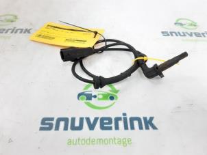 Gebrauchte ABS Sensor Renault Master IV (MA/MB/MC/MD/MH/MF/MG/MH) 2.3 dCi 135 16V FWD Preis € 24,20 Mit Mehrwertsteuer angeboten von Snuverink Autodemontage