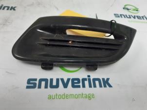 Usagé Bande décorative Renault Twingo II (CN) 1.2 16V Prix sur demande proposé par Snuverink Autodemontage