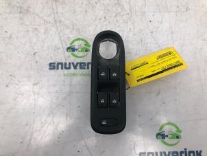 Used Multi-functional window switch Renault Kangoo/Grand Kangoo (KW) 1.6 16V Price € 40,00 Margin scheme offered by Snuverink Autodemontage
