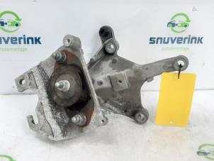 Used Engine mount Renault Captur (2R) 0.9 Energy TCE 12V Price € 40,00 Margin scheme offered by Snuverink Autodemontage