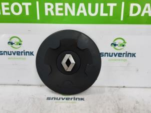 Used Hub cap Renault Master III (FD/HD) 3.0 dCi 16V 140 Price € 18,15 Inclusive VAT offered by Snuverink Autodemontage