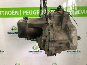 Usagé Boîte de vitesse Renault Twingo (C06) 1.2 Prix € 210,00 Règlement à la marge proposé par Snuverink Autodemontage