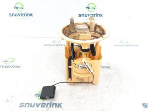 Used Electric fuel pump Peugeot Expert (222/224) 2.0 HDi 110 Price € 30,00 Margin scheme offered by Snuverink Autodemontage