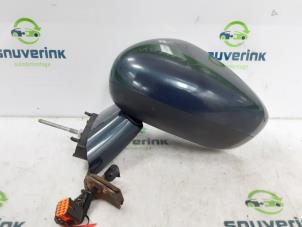 Used Wing mirror, left Citroen C5 III Berline (RD) 2.0 HDiF 16V Price € 100,00 Margin scheme offered by Snuverink Autodemontage